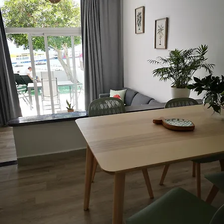 Lägenhet Casa Arena, *